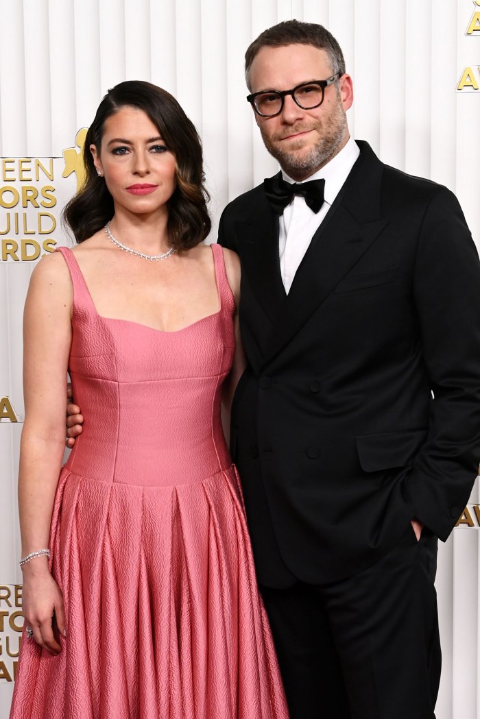 Seth Rogen Opened Up About How Not Having Kids With Wife Lauren Miller ‘Helps Him Succeed’ in His Career pink gown