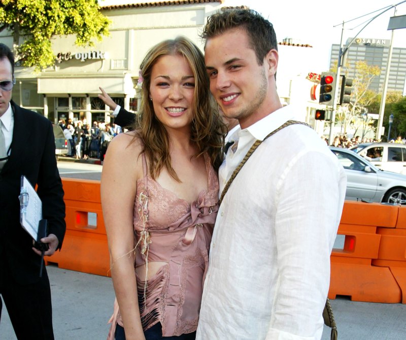 Stars-Who-Wed-Too-Young-LeeAnn-Rimes-and-Dean-Sheremet