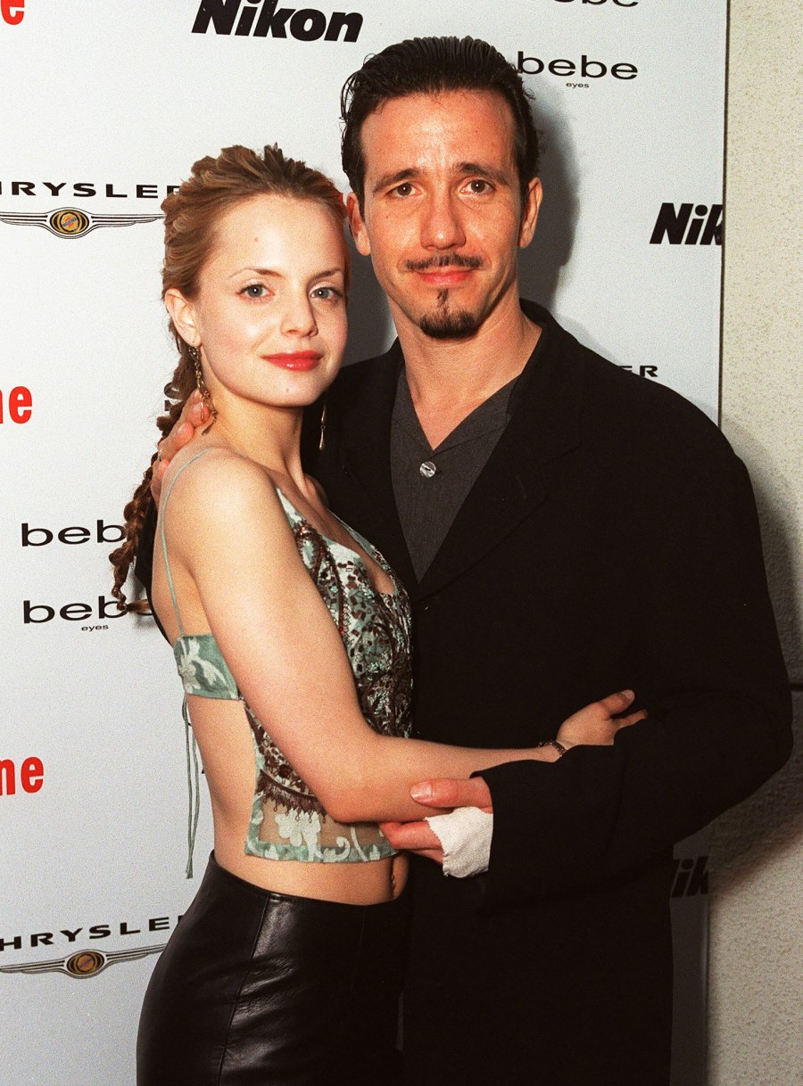 Stars-Who-Wed-Too-Young-Mena-Suvari-and-Robert-Brinkmann-2000