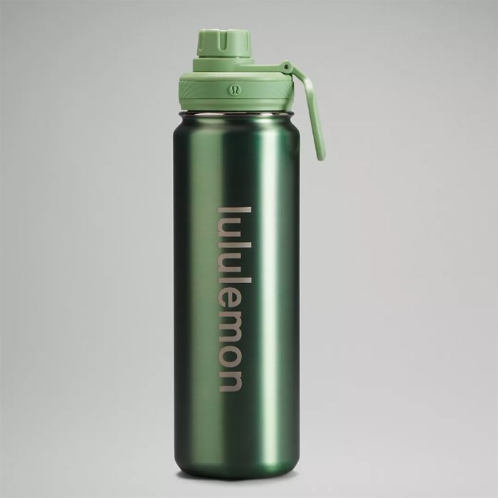best-gifts-for-women-in-30s-lululemon-water-bottle