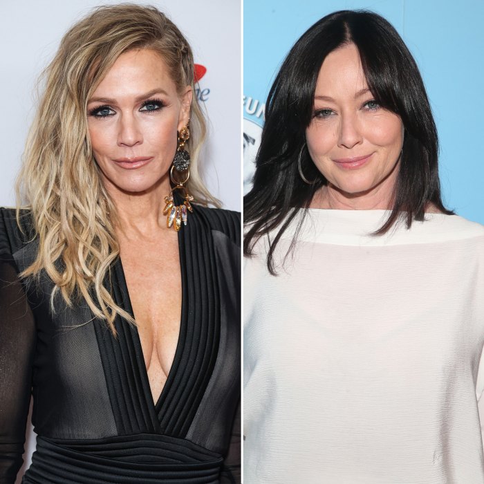 Jennie Garth Denies Shannen Doherty Feud After Absence From '90210' Cast Photos at 90s Con: 'Stop Reaching'