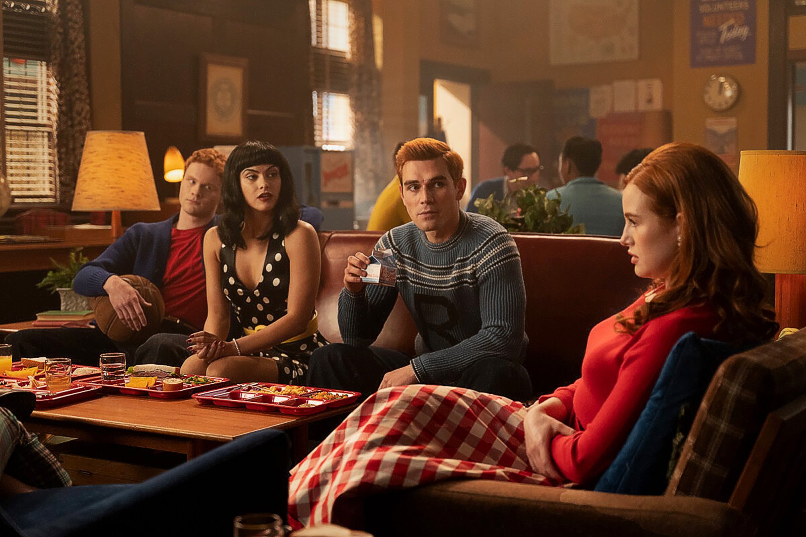 ‘Riverdale’ Season 7- What the ‘50s Version of Each Character Looks Like- Archie Andrews, Jughead Jones, Betty Cooper and More - 320