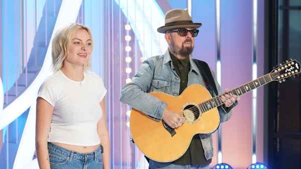 'American Idol' Contestant Kaya Stewart Quits Show Moments Moments Before a Duet - 697