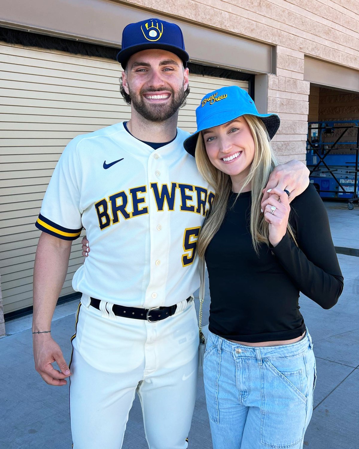 Brewers' Garrett Mitchell, wife Haley are baseball's new power couple