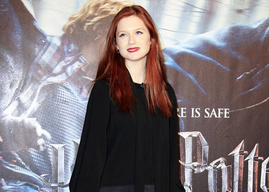 Harry-Potter-Hotties-Sexiest-Witch-and-Wizard-Transformations-Ginny-Weasley-2010