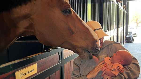 Kaley Cuoco Takes Infant Daughter to Meet Her Horses: 'Tildy Met Her Barn Friends!'