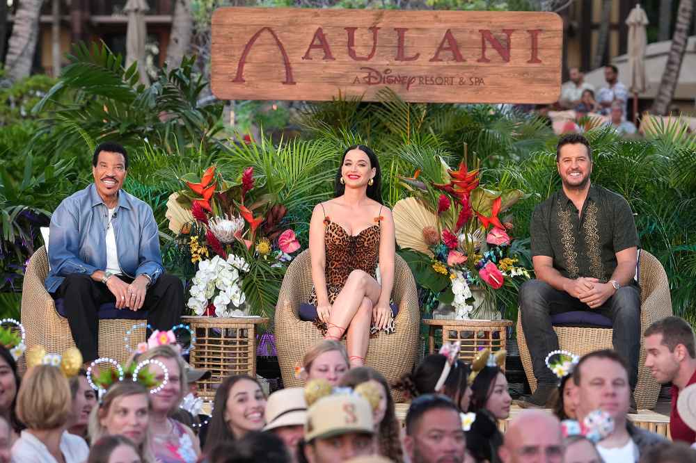 Katy Perry Gets Booed on American Idol For the First Time After Giving a Contestant Constructive Criticism Lionel Richie Luke Bryan