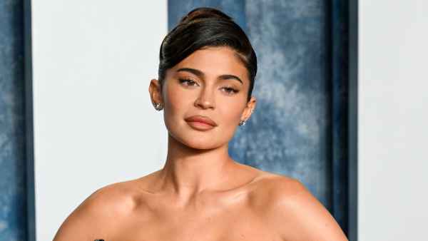 Kylie Jenner Addresses Plastic Surgery Misconception