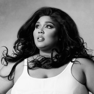Lizzo Tour Skincare 004