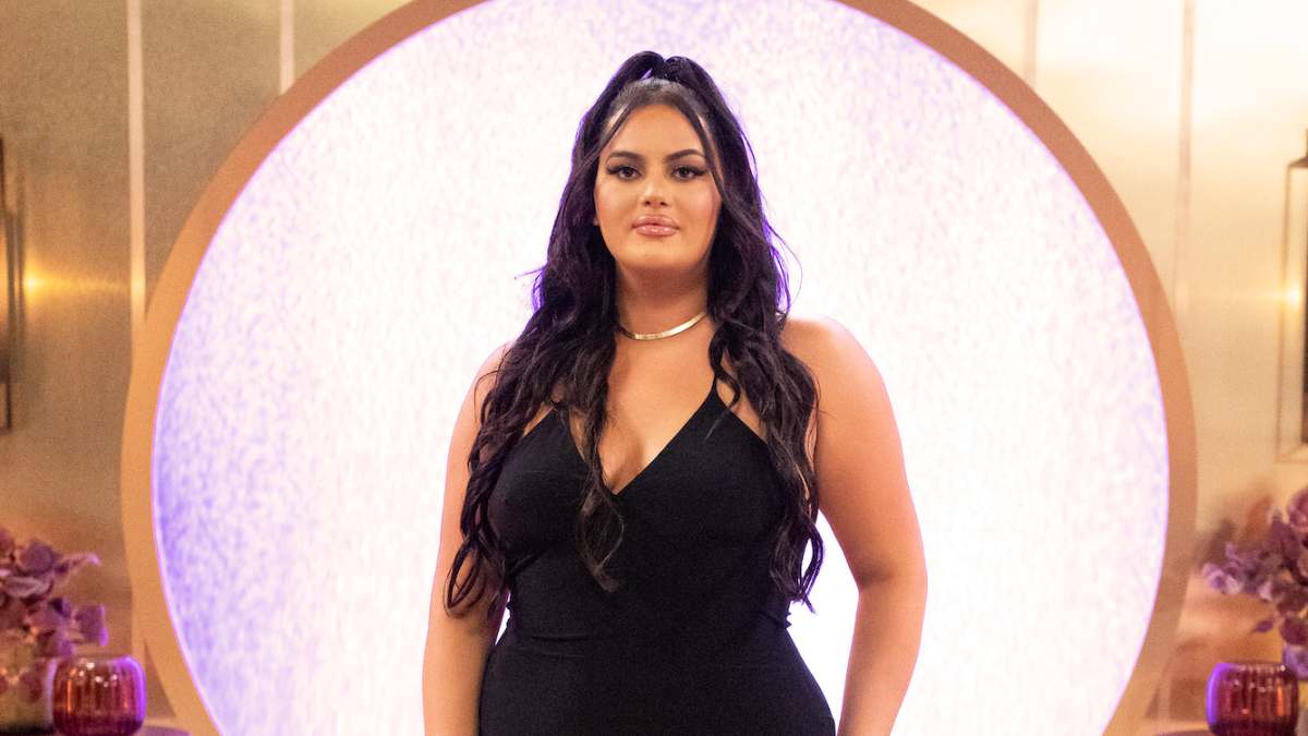 Love Is Blind's Alexa Is 'Tired' of Being Asked If She's Pregnant | Us Weekly Love Is Blind's Alexa Is 'Tired' of Being Asked If She's Pregnant | Us Weekly