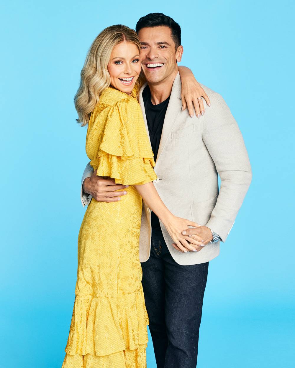 Mark Consuelos Gushes Over Dynamic With Wife Kelly Ripa After Cohosting 1st &lsquo;Live&rsquo; Show- It &lsquo;Truly Felt Like Home&rsquo; - 184
