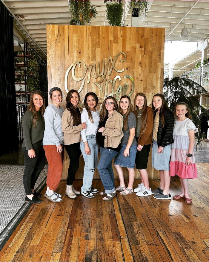 Michelle Duggar Trades In Her Skirt for Leggings at Reunion With Her Daughters- Photo - 779