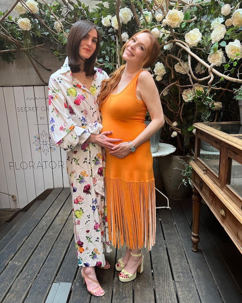 Pregnant Lindsay Lohan Baby Bump Photos