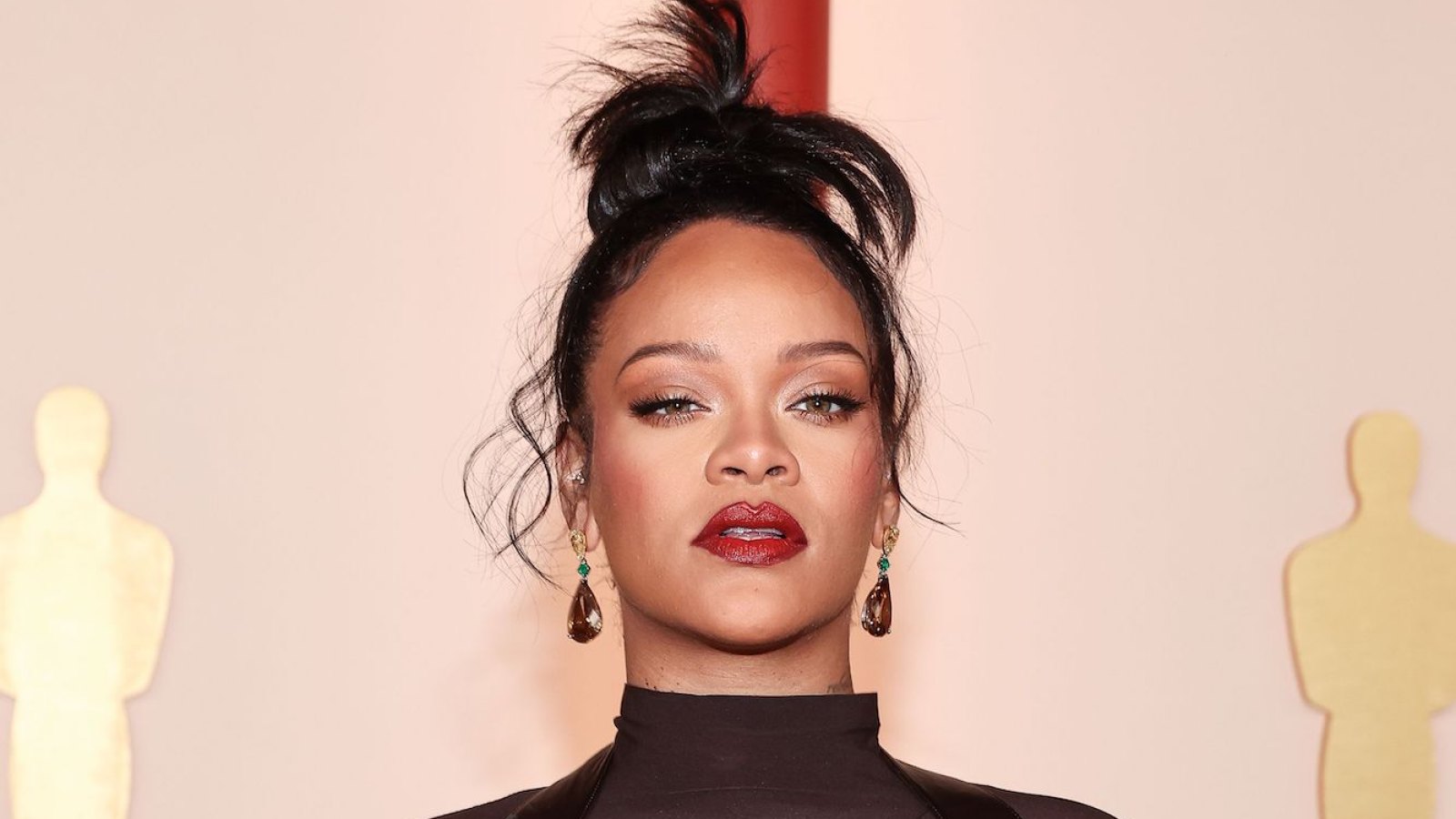 Pregnant Rihanna Sparks Speculation That She and Boyfriend ASAP Rocky Are Expecting Baby Girl