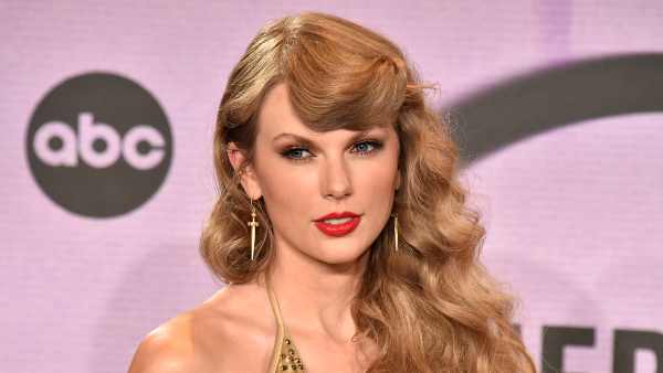 Taylor Swift Explains Why She Changes ‘Eras Tour’ Setlist Between Concerts: ‘We’re Tricksy'