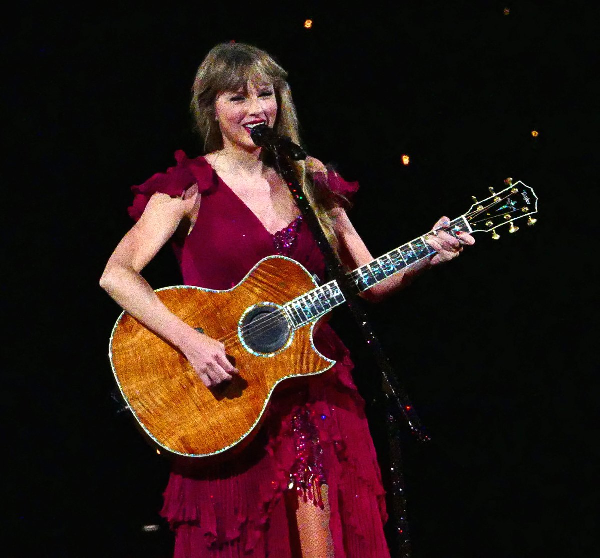 Taylor Swift Will Play Some Surprise Songs Multiple Times on Tour Us