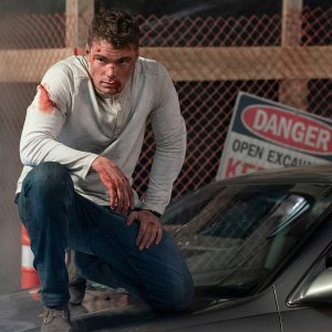 The Night Agent's Gabriel Basso Breaks Down His Training Method for Season 1- 'I Just Wanted to Be Strong and Look Strong' - 916