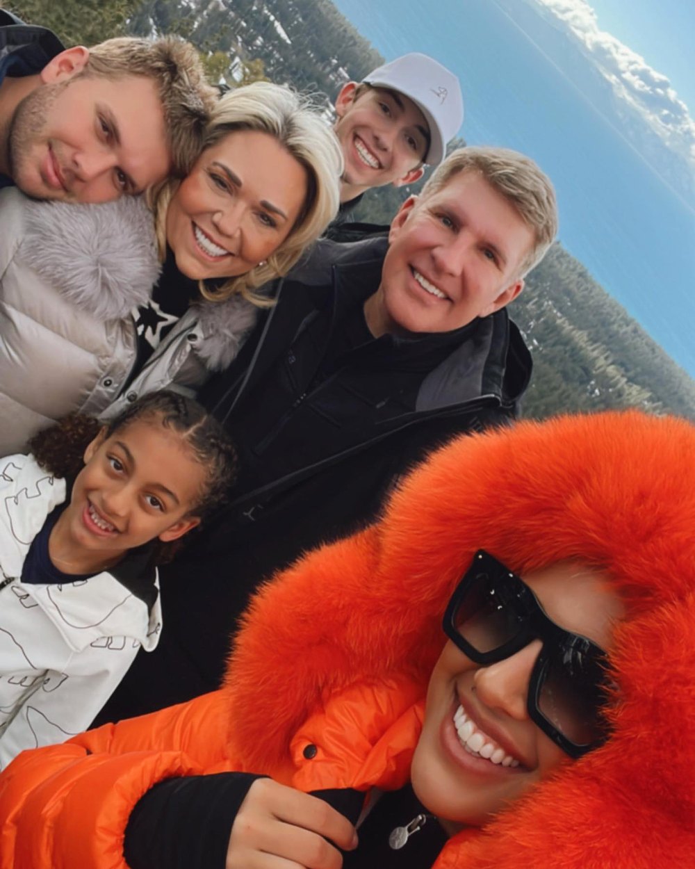 Todd Chrisley's Kids Celebrate His First Birthday Since Prison Sentencing With Sweet Tributes- 'We Will Be Together Soon' - 810
