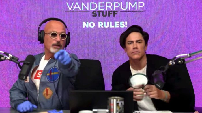 Tom Sandoval Gets His Mustache Shaved Live by Howie Mandel 2