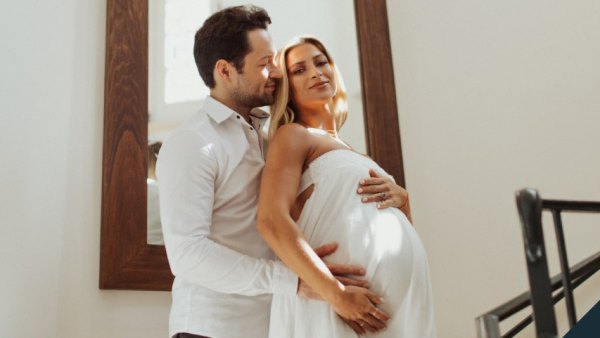 Inside 'DWTS' Pros Daniella Karagach and Pasha Pashkov's Baby Shower for 1st Child: See Photos
