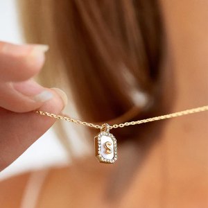 mothers-day-2023-gift-guide-feature