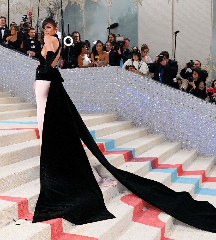 Jennifer Lopez Gets It Right on the 2023 Met Gala Red Carpet 1