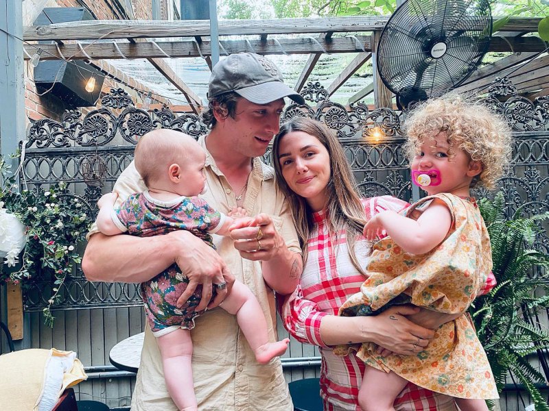 Jeremy-Allen-White-and-Estranged-Wife-Addison-Timlin-s-Family-Album-With-2-Daughters-168