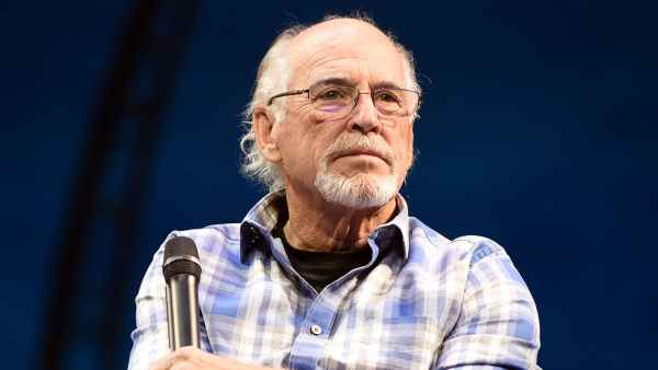 Jimmy Buffett Hospitalized, Forced to Reschedule Show Due to Medical Condition Needing 'Immediate Attention'