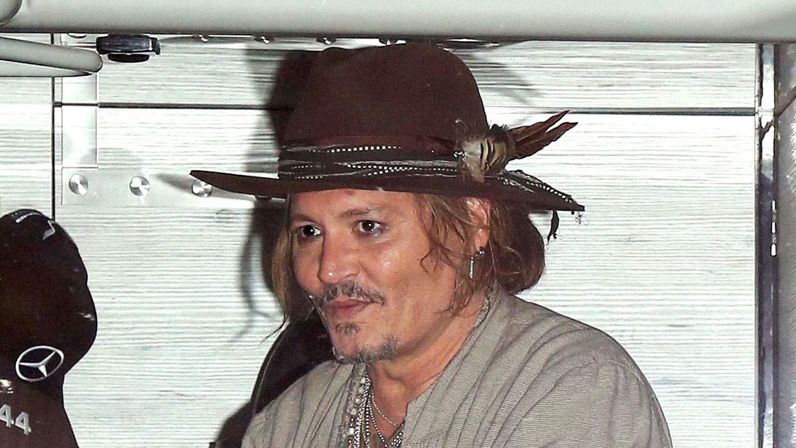 Johnny-Depp-Signs-$20-Million-Dollar-Deal-With-Dior-156