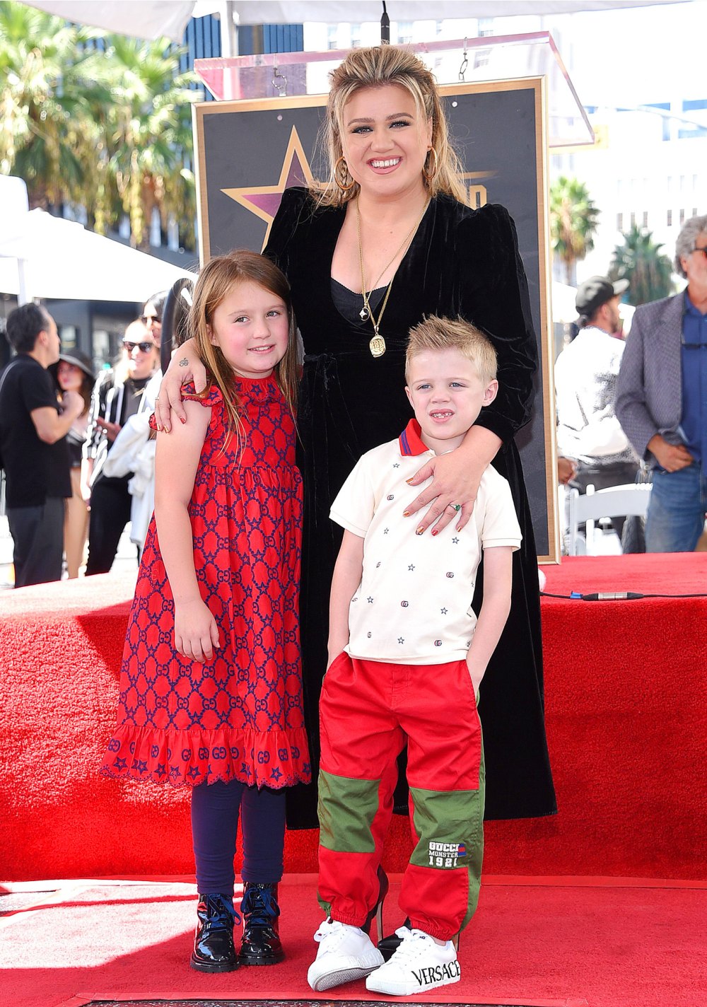 Inside Kelly Clarkson s Fresh Start With Kids In NYC Details Us Weekly Inside Kelly Clarkson s Fresh Start With Kids In NYC Details Us Weekly