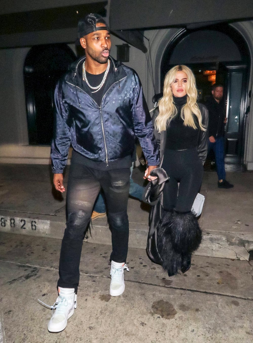 Khloe-Kardashian-and-Scott-Disick-Joke-About-Going-on-a-Date-After-Tristan-Thompson-Split---You-Get-the-Practice-- -232