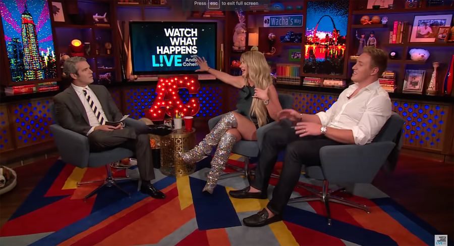 Kim-Zolciak-and-Kroy-Biermann-s-Most-Candid-Quotes-About-Their-Estranged-Relationship-With-His-Parents-Before-Their-Split -179