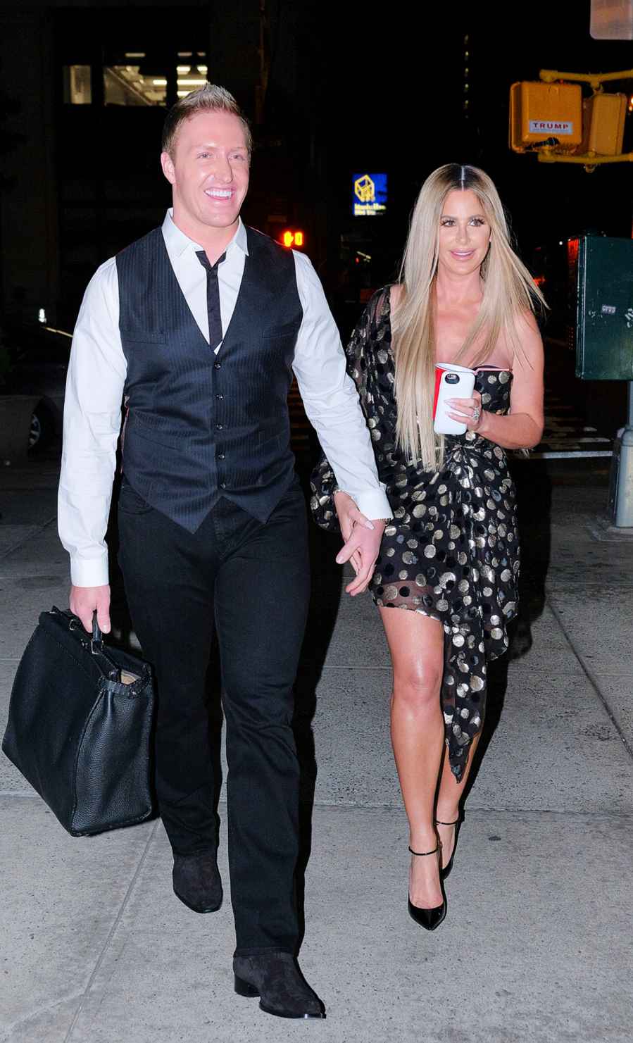 Kim-Zolciak-and-Kroy-Biermann-s-Most-Candid-Quotes-About-Their-Estranged-Relationship-With-His-Parents-Before-Their-Split -180