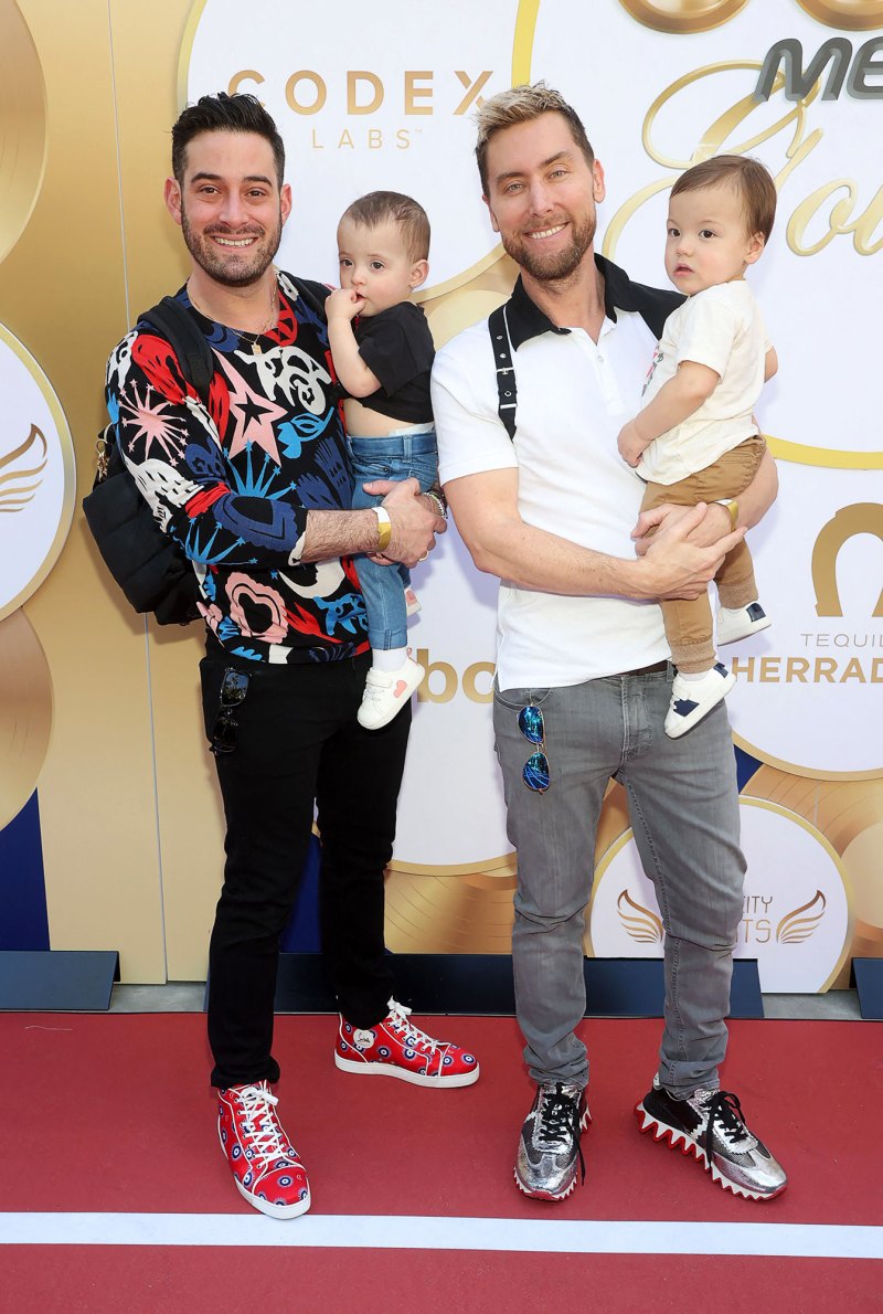 Lance-Bass-and-Michael-Turchin-s-Twins-Alexander-and-Violet-s-Cutest-Photos-134