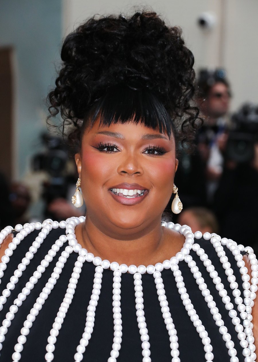 Lizzo Brings the Drama With a Fabulous Pearl-Covered Gown at the 2023 Met Gala- Photos 693