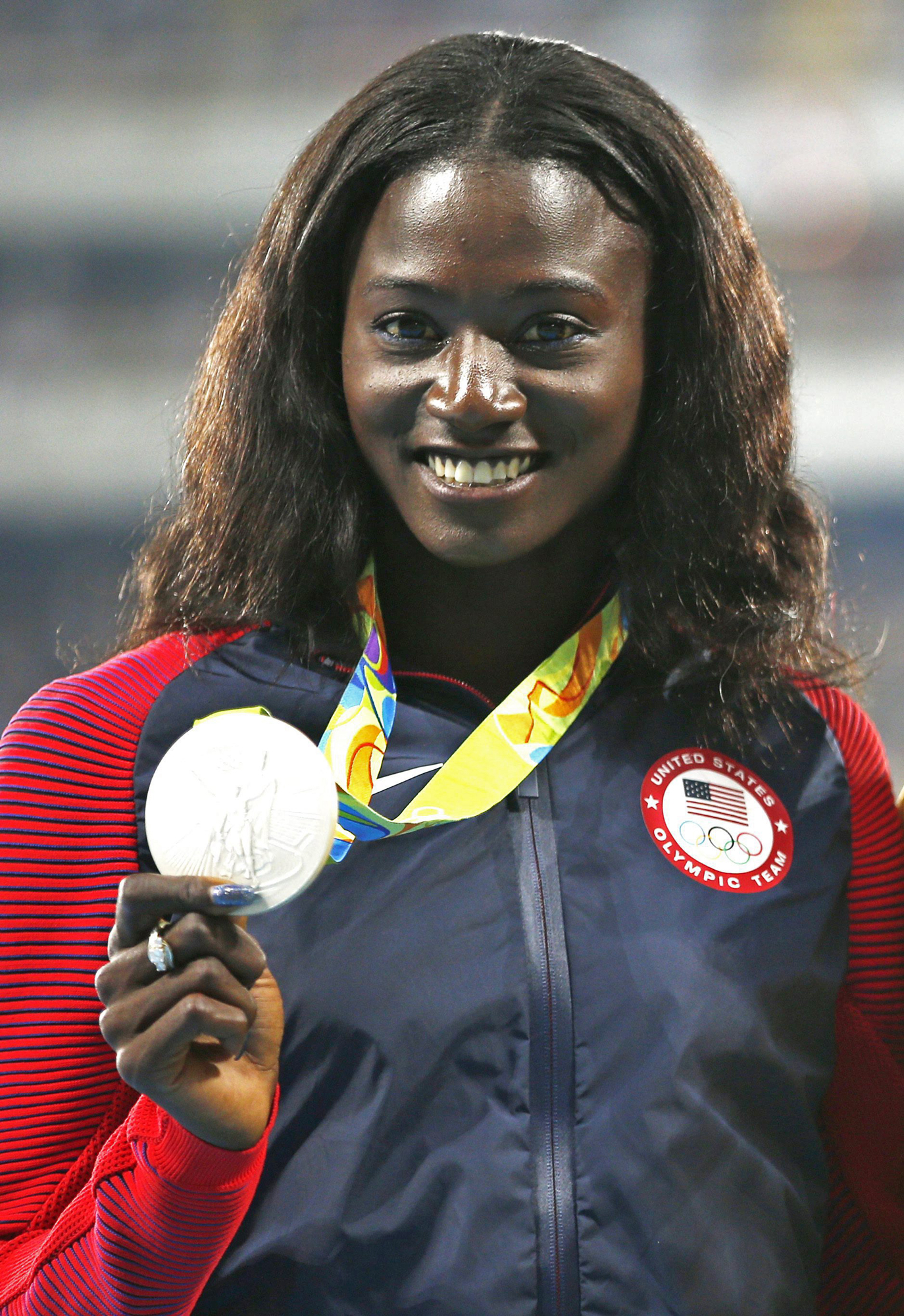 Olympian Frentorish 'Tori' Bowie Dead at 32: 5 Things to Know | Us Weekly