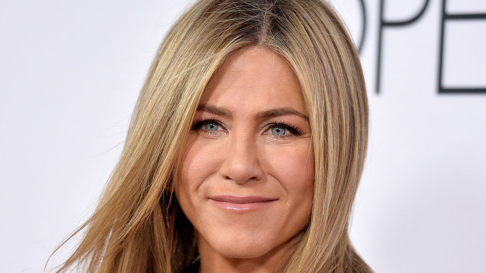 See How Jennifer Aniston’s Face Has Changed Through the Years, From 1990 to Today