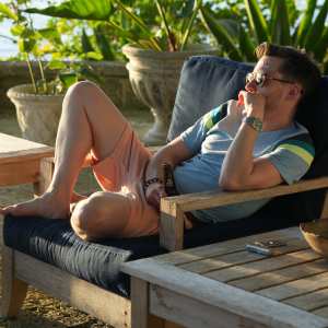 Succession Star Wears Walmart T-Shirt