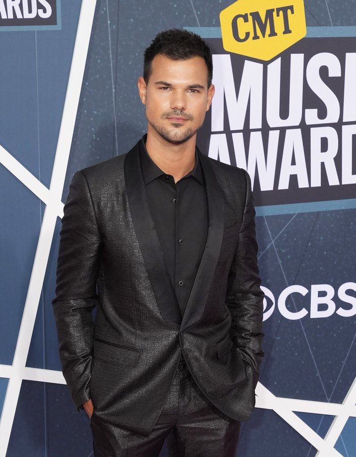 Taylor Lautner Reacts to Hateful Comments