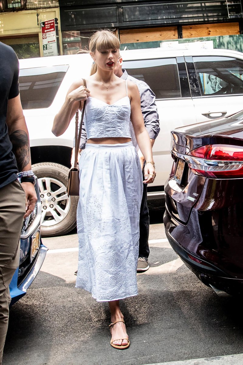 Taylor-Swift-Rocks-Perfect-Summer-Two-Piece-Ahead-of-Memorial-Day-Weekend--Photos -433