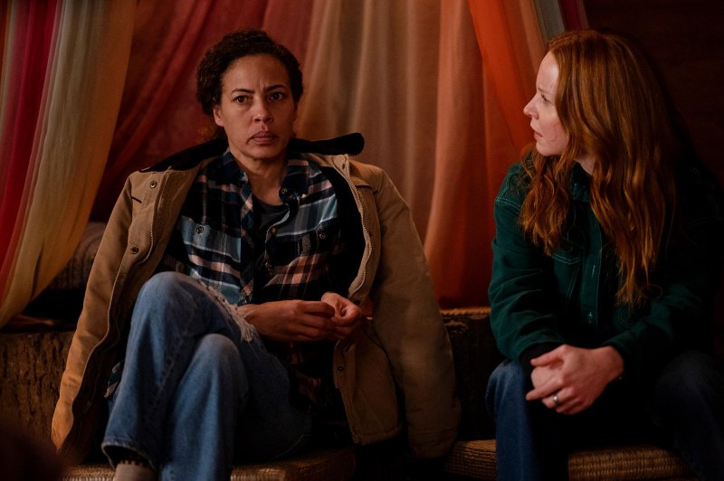 -Yellowjackets--Burning-Questions-After-Season-2-Finale--Who-Died--Who-Is-the-Antler-Queen-- -520 Tawny Cypress as Taissa and Lauren Ambrose as Van