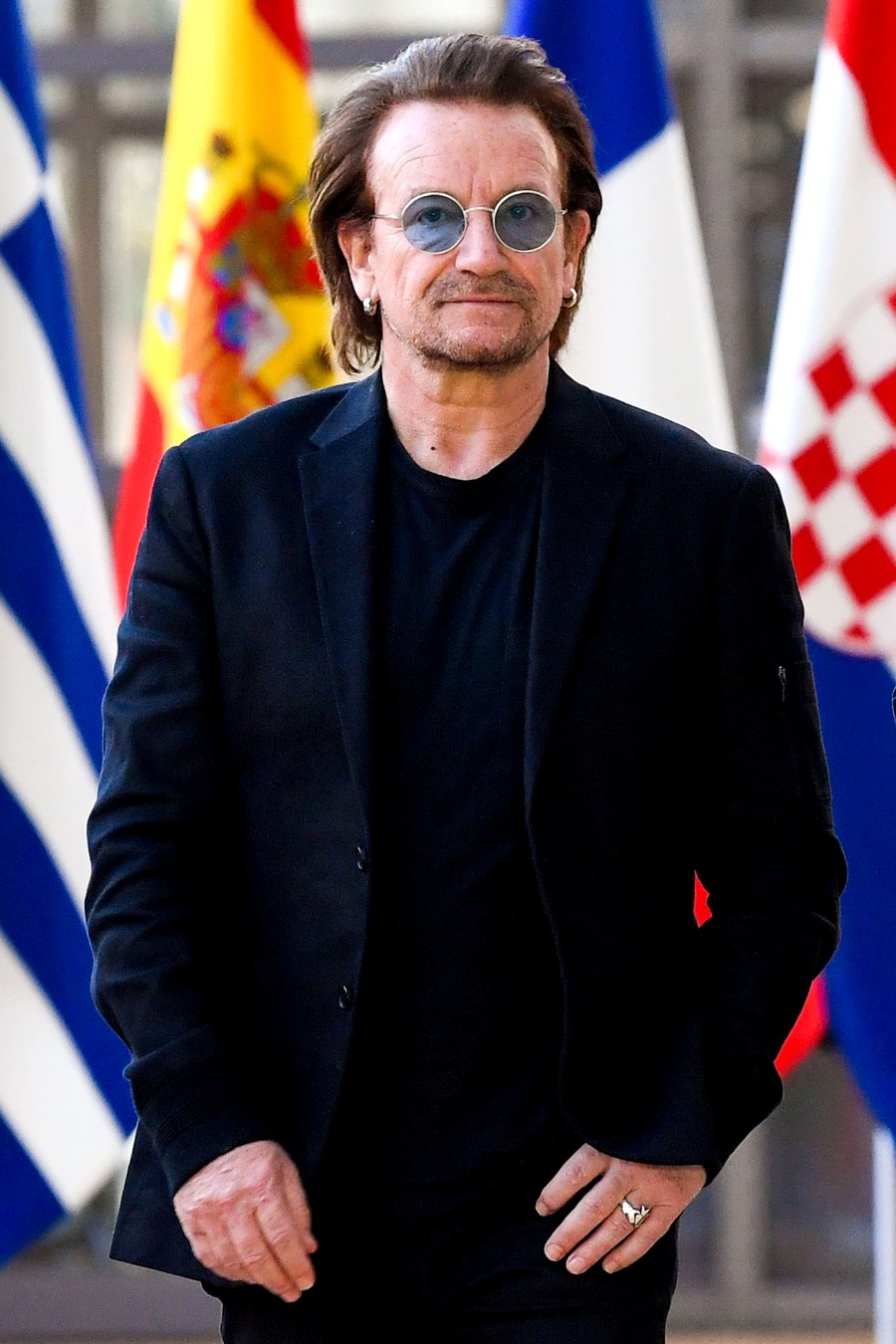 bono Stars Who Have Attended Hillsong Church Justin Bieber, Hailey Bieber, Selena Gomez and More