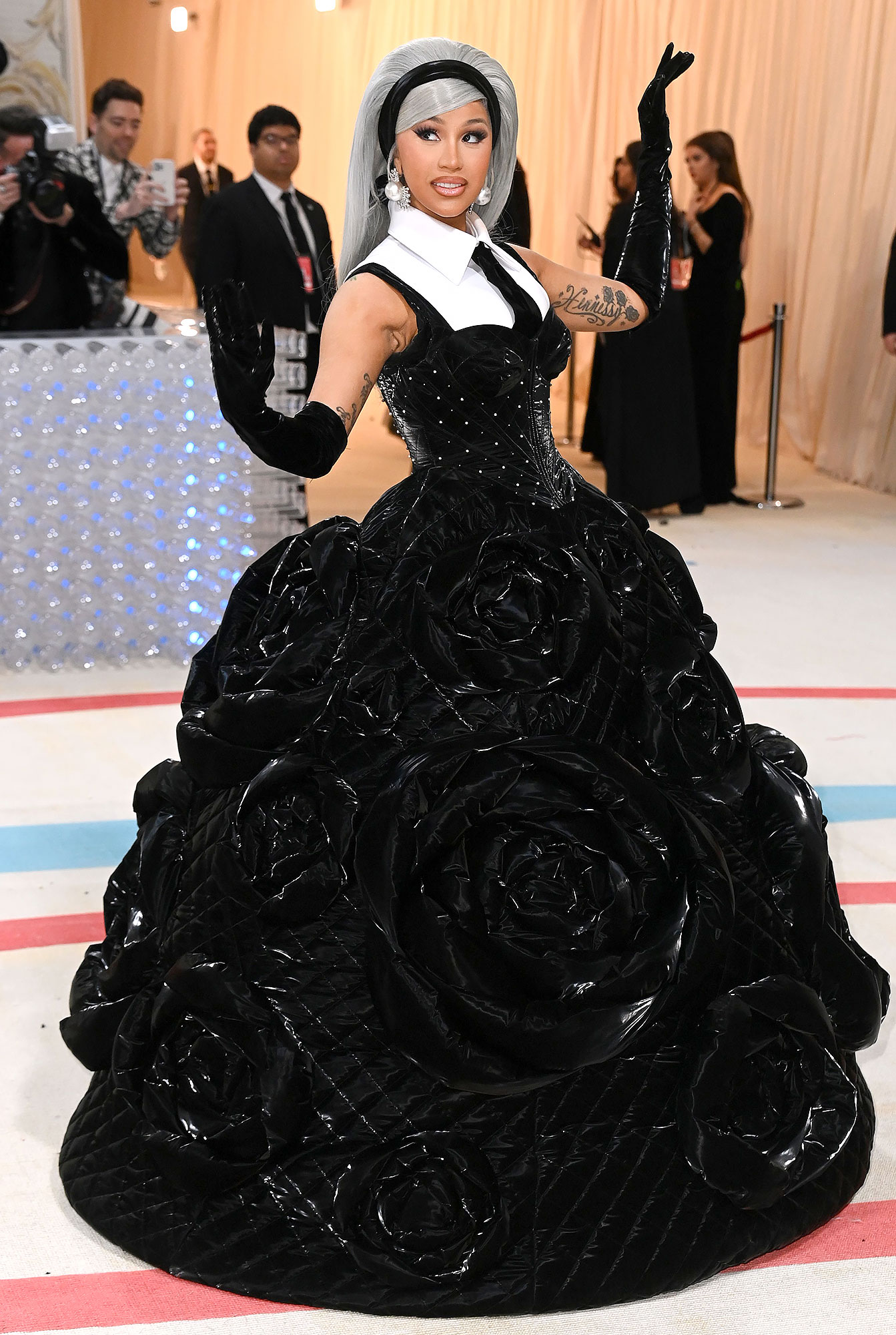 Great Outfits in Fashion History: Chanel Iman in a Feathered Frock -  Fashionista