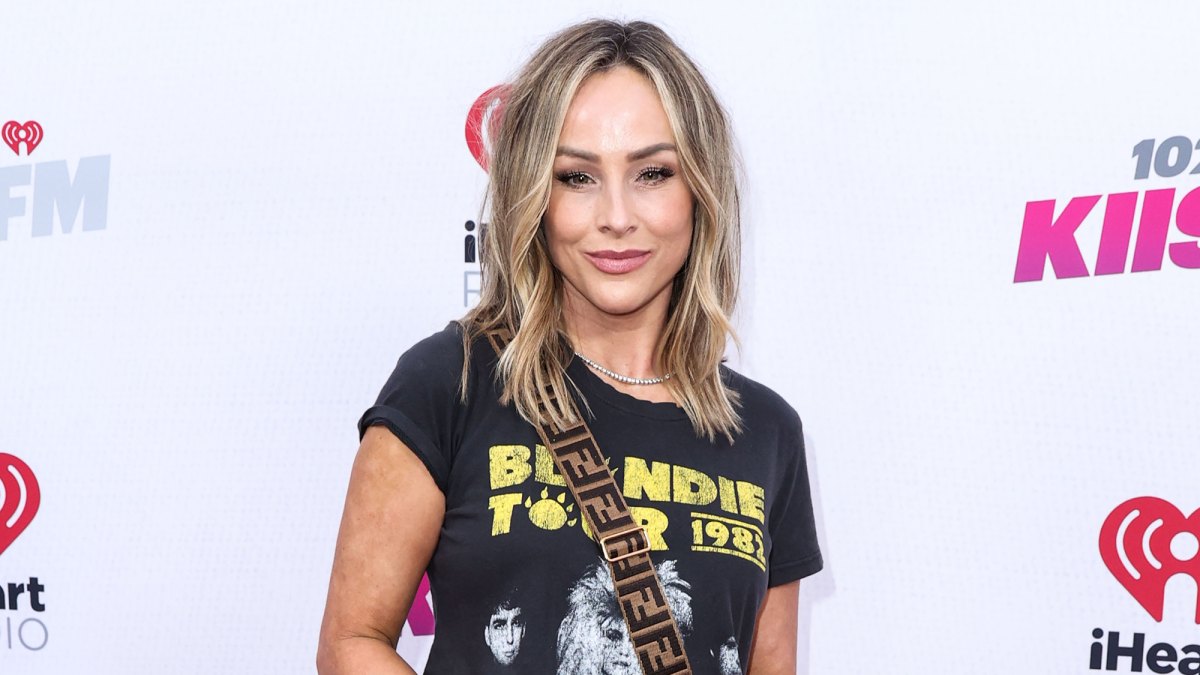 Clare Crawley Reveals Why Her Mom 'Wasn't Able' Attend to Her Wedding to Ryan Dawkins: 'I Was Kind of Frozen'