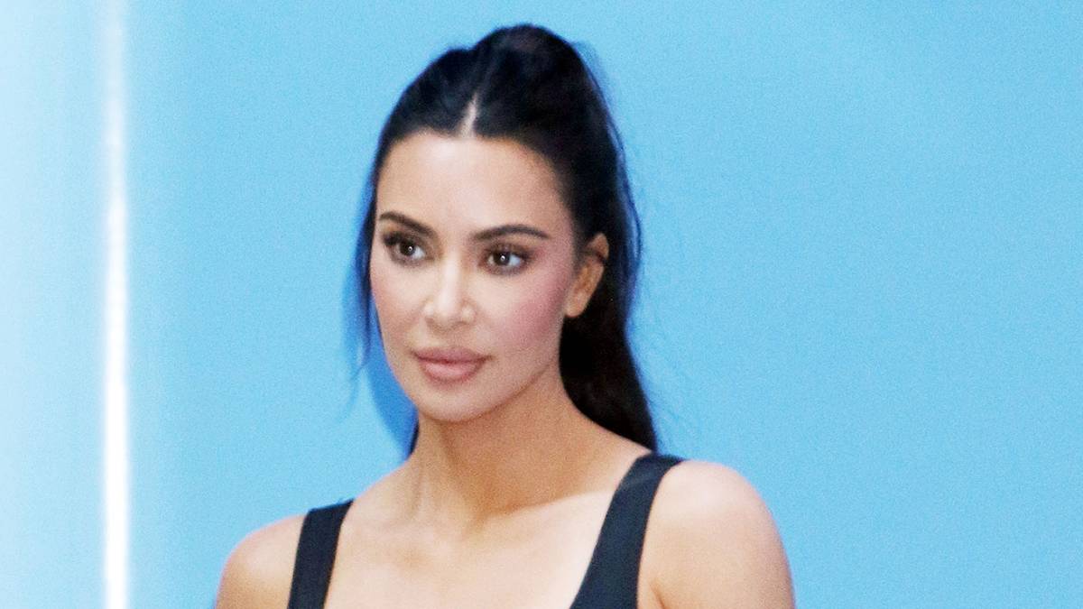 kim-kardashian-skims-pop-up-swimsuit