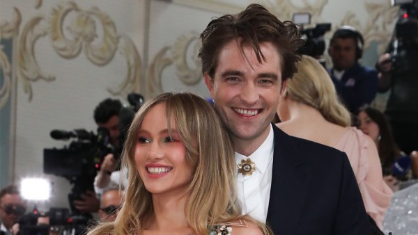 Suki Waterhouse and Robert Pattinson Cuddle Up Give Rare Look at Romance on 2023 Met Gala Red Carpet Photos