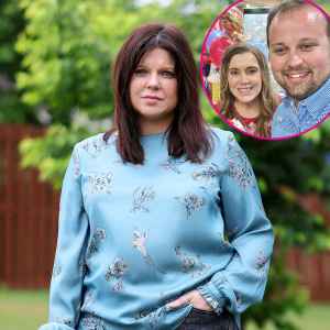 Amy-Duggar-King--Tried--Contacting-Josh-Duggar-s-Wife-Anna-to-Offer-Her-a-Place-to-Stay-After-His-Arrest-299