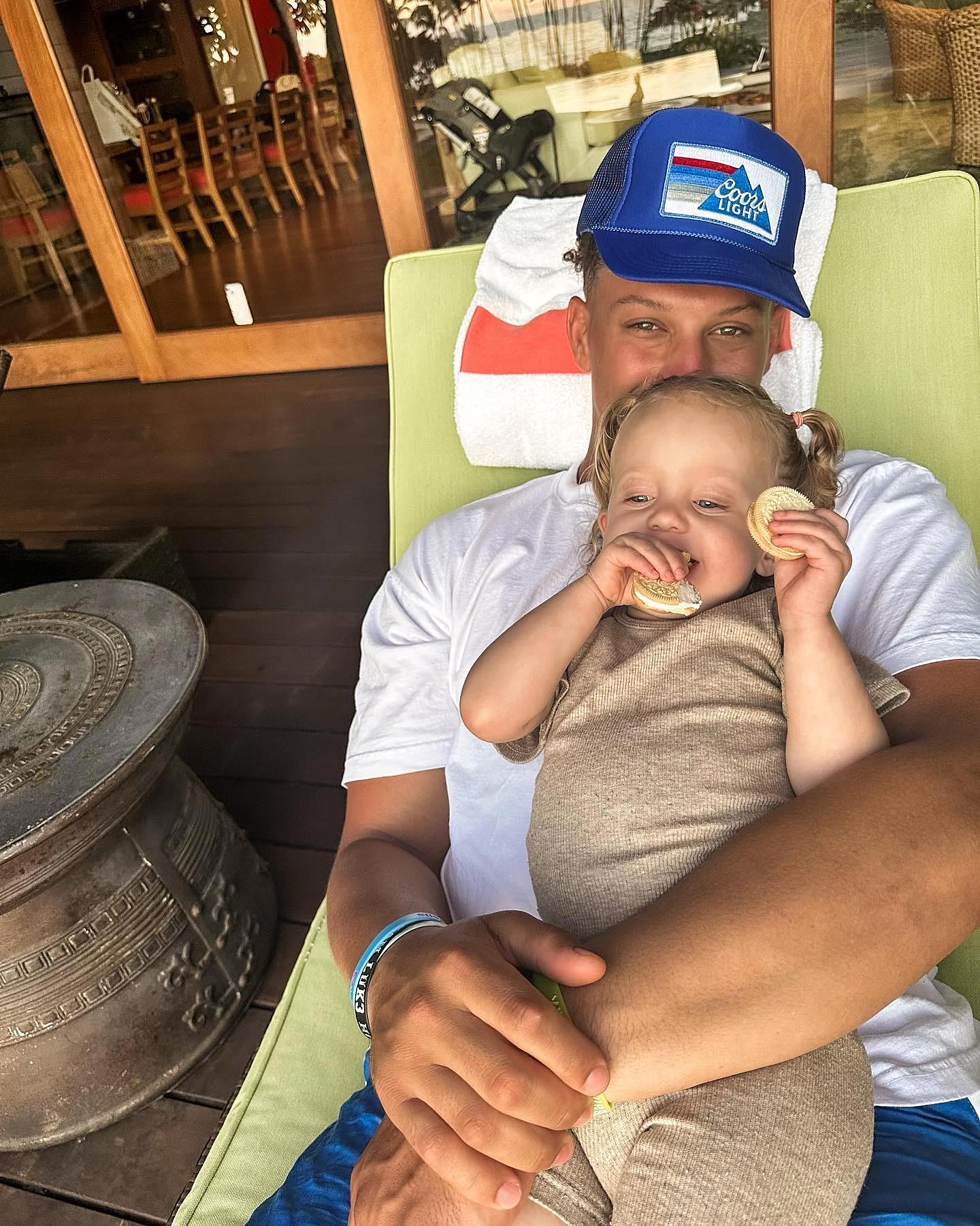 Paradise Found: An Exclusive Look Inside Patrick Mahomes and Brittany Matthews' Enchanting Family Retreat with Their Growing Brood