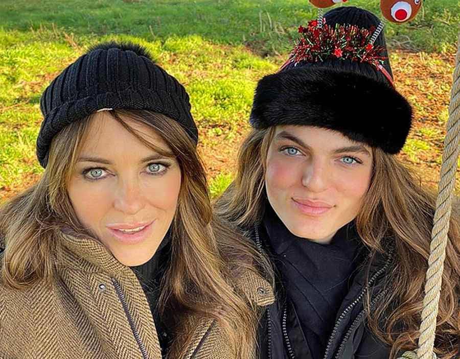 Elizabeth-Hurley-s-Sweetest-Moments-With-Her-Son-Damian-Over-the-Years--Photos-721