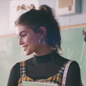 Everything-to-Know-About-the-Queer-High-School-Comedy--Bottoms---From-the-Plot-to-the-Star-Studded-Cast-333